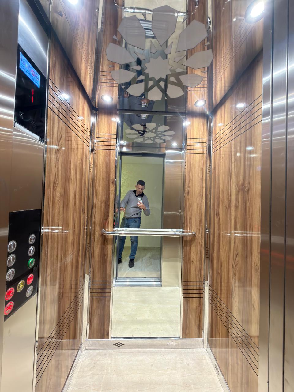 Vente d’ascenseurs